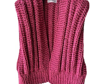 Knitted sleeveless ladies cardigan purple pink vegan