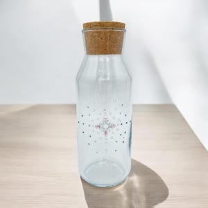 Glazen fles versierd met SWAROVSKI kristallen, duurzame fles, fles voor koelkast, gedecoreerde fles, glazen fles voor water,