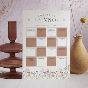 Bruiloft bingo sjabloon aanpasbaar - maak kennis met bingo als een leuke bruiloftsquiz - feestbingo in bloemenstijl - bruiloftsspel voor gasten