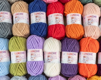 Fio Chenille Macio: Poliéster Super Volumoso para Amigurumi e Crochê