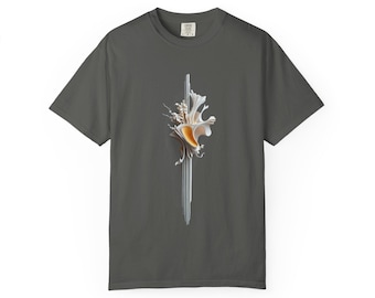 Abstract Conch Shell T-shirt, Modern Coastal Fashion