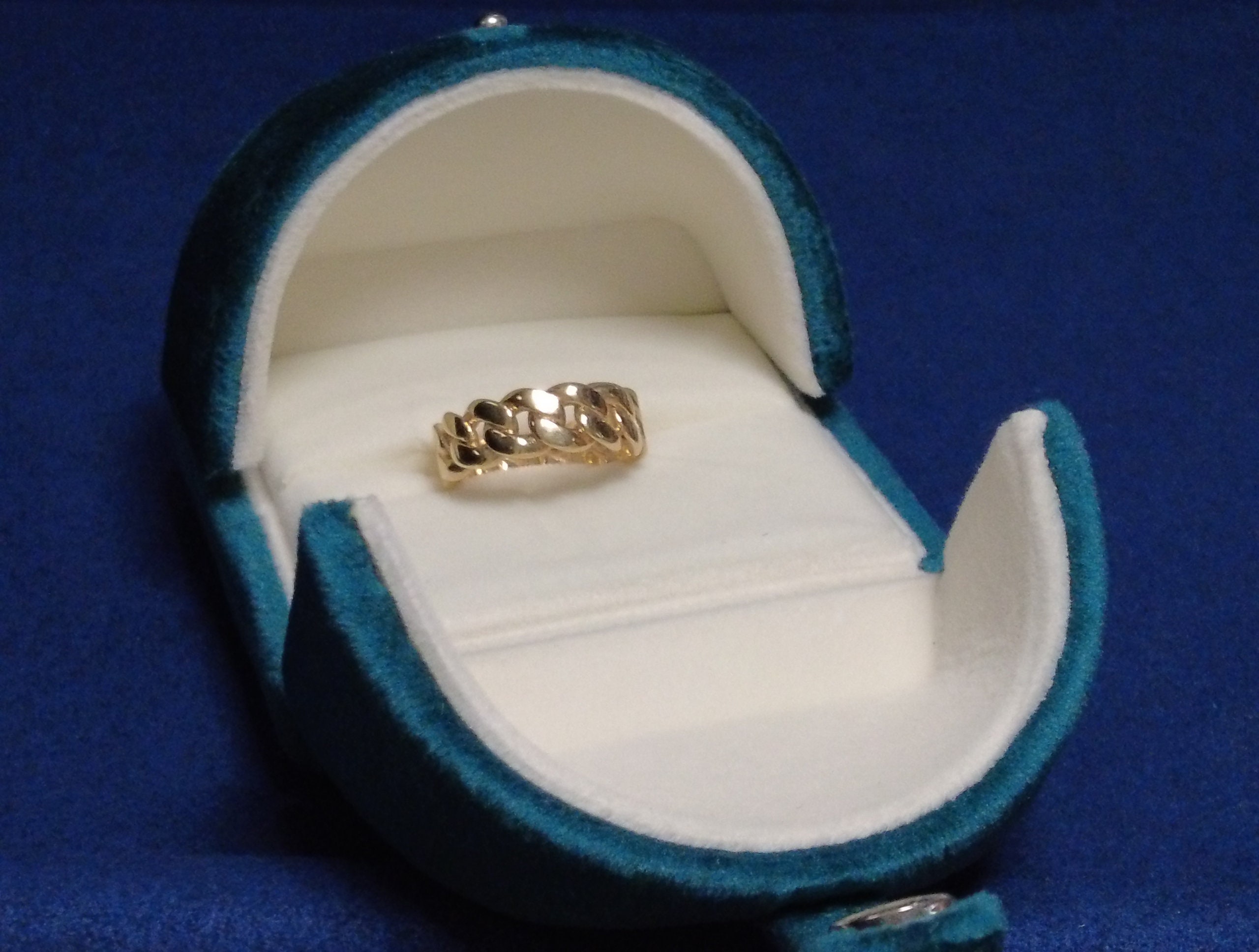 Gold ring 6 grams hotsell price