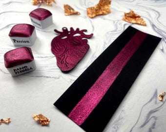 Acuarela Passion Chrome Red Shimmer, media pastilla hecha a mano