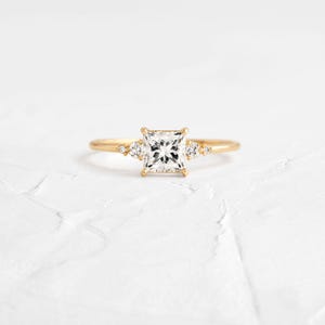 1.50 CT Princess Cut Moissanite Engagement Ring – 14K Solid Gold Solitaire