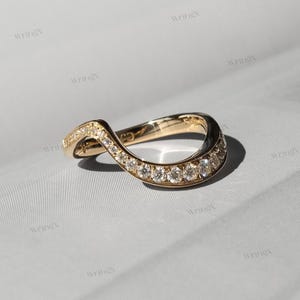 Gold Diamond Wave Band – Unique Curved Stacking Ring