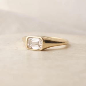Emerald-Cut Diamond Bezel Set Ring in 14K Yellow Gold – Sleek & Modern Minimalist Engagement or Wedding Band
