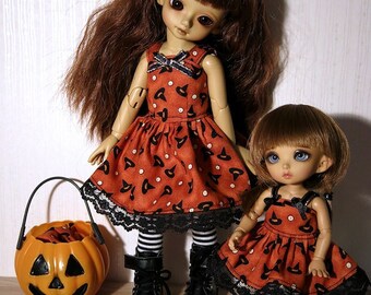 Matching Halloween dresses for Pukifee and YOSD