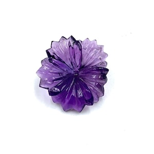100% natürliche lila Amethyst Blumenform geschnitzte Edelstein, Amethyst Einzigartige Schnitzerei, geschnitzte Blume Edelsteine für die Schmuckherstellung Größe - 24 * 11mm.