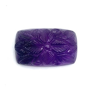 Carved Amethyst Stone: AAA Grade Purple Gemstone, Floral Design (30x19x10mm)
