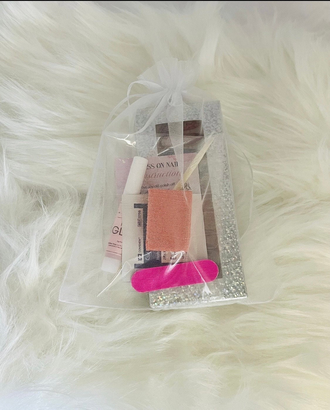 Floor to Toe Nude Nails for Soft, Natural Looks