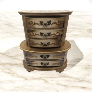 1960&#39;s Gold Florentine Musical Jewelry Box 5 Drawer