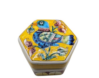 Italian Majolica Hand-Painted Hexagonal Trinket Box With Bird Design Signed Stefanelli 1960s