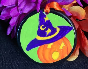 Halloween jack-o-lantern wizard ornament, Hand painted pumpkin ornament, Custom Halloween pumpkin wizard decoration, Personalized ornament