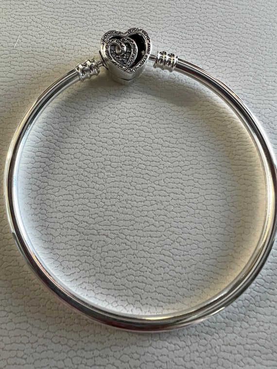 Pandora Bangle Love Forever Heart Chasp 