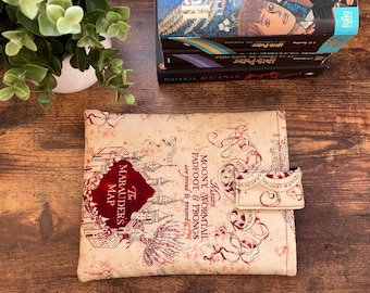 Harry Potter : Mapa del Merodeador | Funda para libro | Magia | Brujos y brujas | Protección libro, tableta, Kindle | Hogwarts | Regalo HP