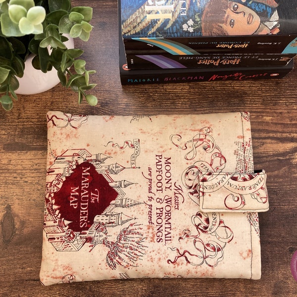 Book / Tablet / Kindle Sleeve Harry Potter | Witch & Wizards | Magic | Sorcerers | Padded Pouch | Book Protector | Book Lover Gift