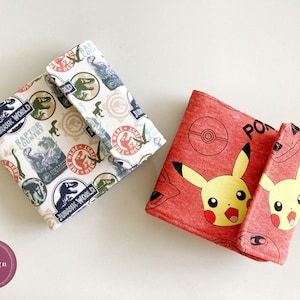 Geldbeutel | Jurassic Park, Magie, Pikachu | Zauberwelt | Münzen, Banknoten, Karten Portemonnaie | Bifold Geldbörse | Kino Fan Geschenk | TV Geschenk