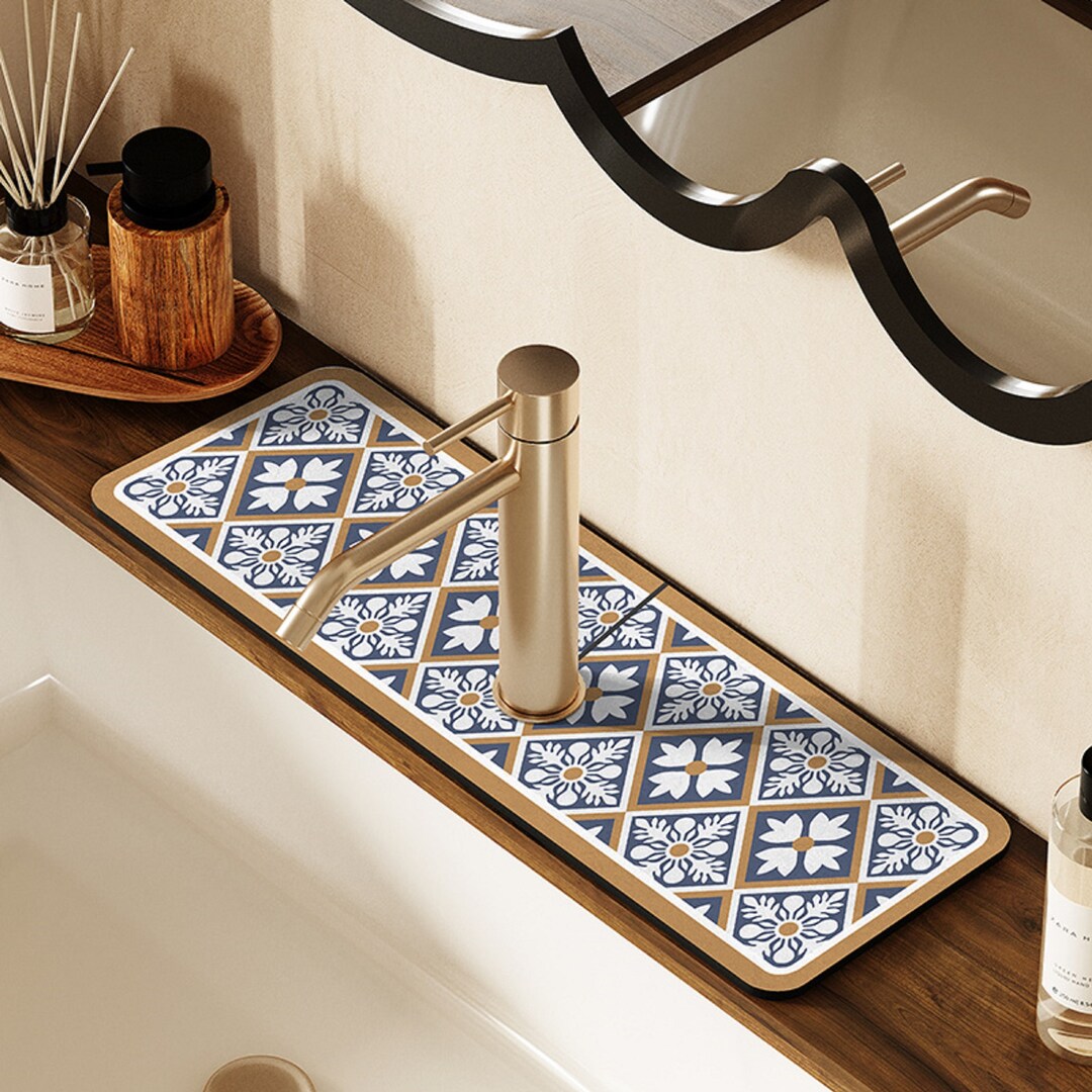 Personality Retro Gothic Kitchen Faucet Sink Splash Guard With Name