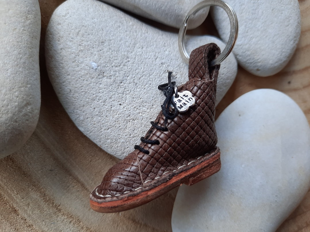 TRIXES Porte-clés en argent avec chaussure de football et