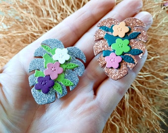 Broche feuille et fleurs en cuir , idée cadeau femme , fait main en France