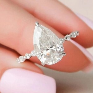 3.00 CT Pear Moissanite Engagement Ring 14k White Gold Wedding Ring Pear Shaped Solitaire Ring with Accent Stones Proposal Ring Gift For Her