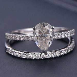 2.0 CT Pear Cut Moissanite Diamond Engagement Ring Set, Solid White Gold Wedding Ring Set, Art Deco Ring, Promise Ring, Gold Jewelry For Her
