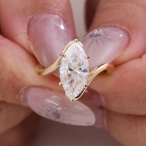 1.50 CT Elegant Marquise Lab Grown Diamond, Unique Engagement Ring for Her, Classic Solitaire 10K Gold Wedding Ring, Anniversary Gift