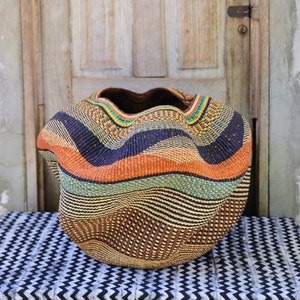 Rattan flower vase, handwoven art basket, straw indoor flower pot, Bolga basket for decoration, big flower storage basket, succulent planter