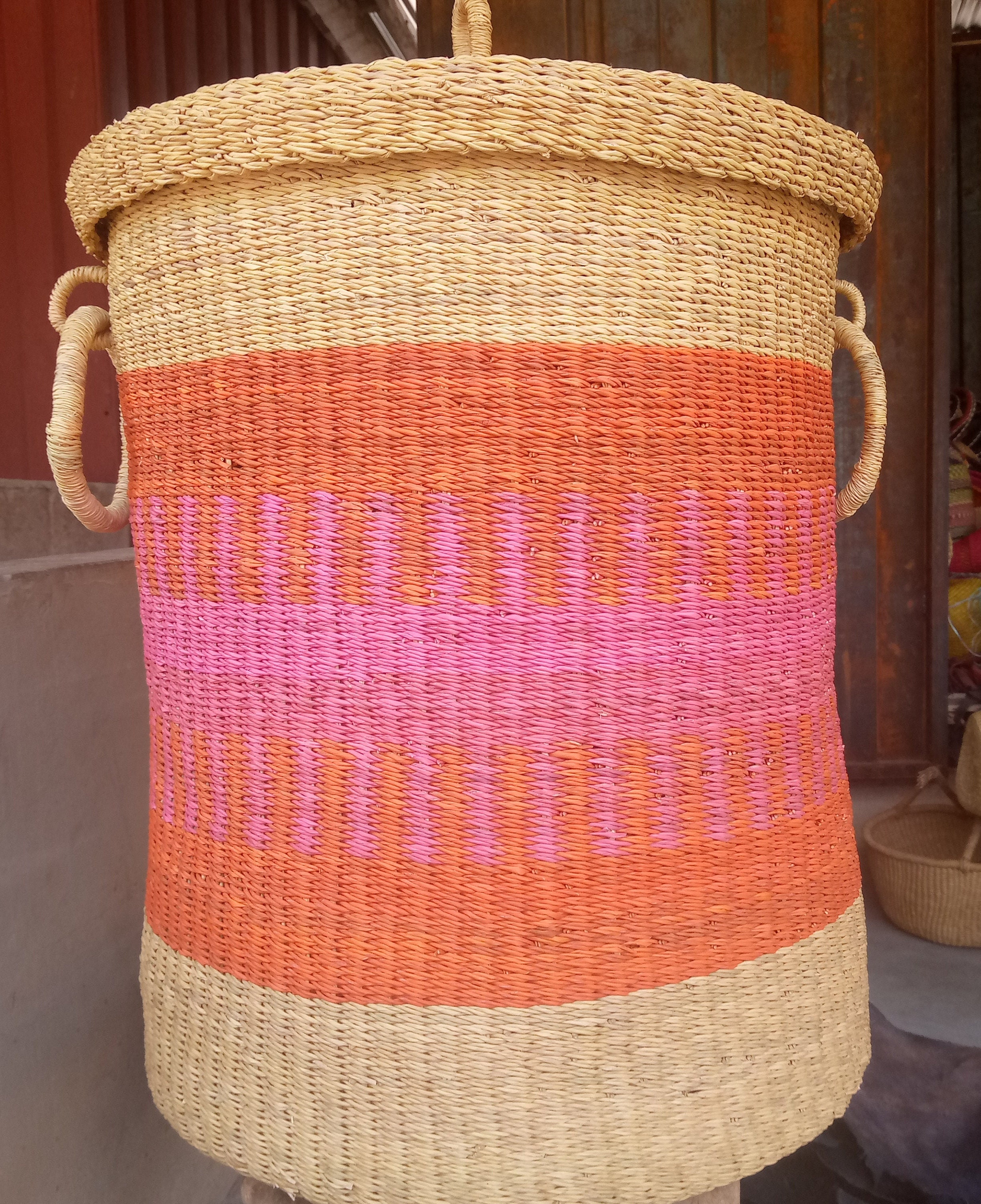 Big Woven Laundry Basket With Lid Handwoven Bedroom Basket - Etsy