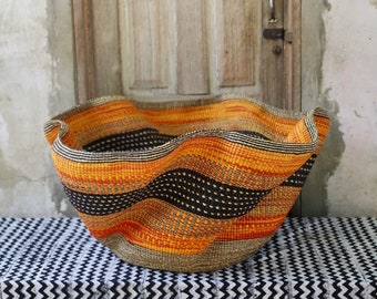 Handwoven wavy Bolga storage basket, beautiful storage basket, home decor basket, native basket gift for mom, rustic art decor chandelier