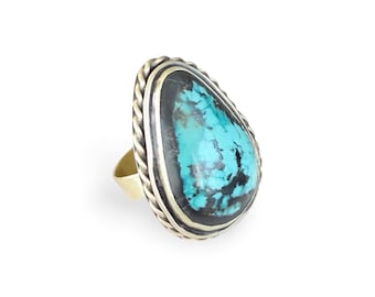 Big Authentic Turquoise Adjustable Ring, Natural Turquoise Ring, Southwestern Ring, Turquoise Jewelry, Native American Jewelry, Gold, Brass