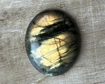 Cabochon di labradorite giallo vibrante / Labradorite giallo-arancio / Cabochon di labradorite / Labradorite appariscente / Pietra preziosa / Creazione di gioielli