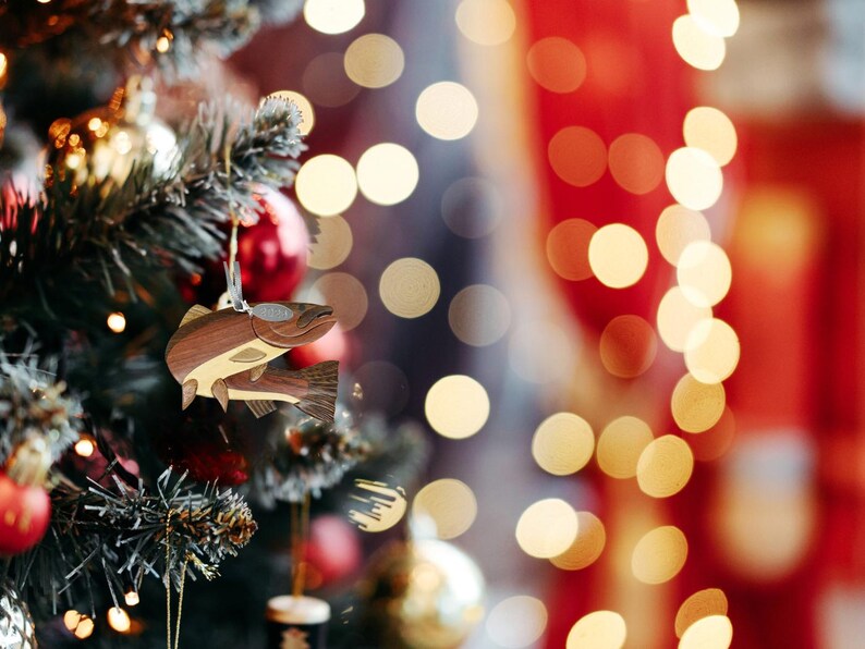 Handcrafted Two-Tone Wood Trout Christmas Ornament - Thumbnail 3