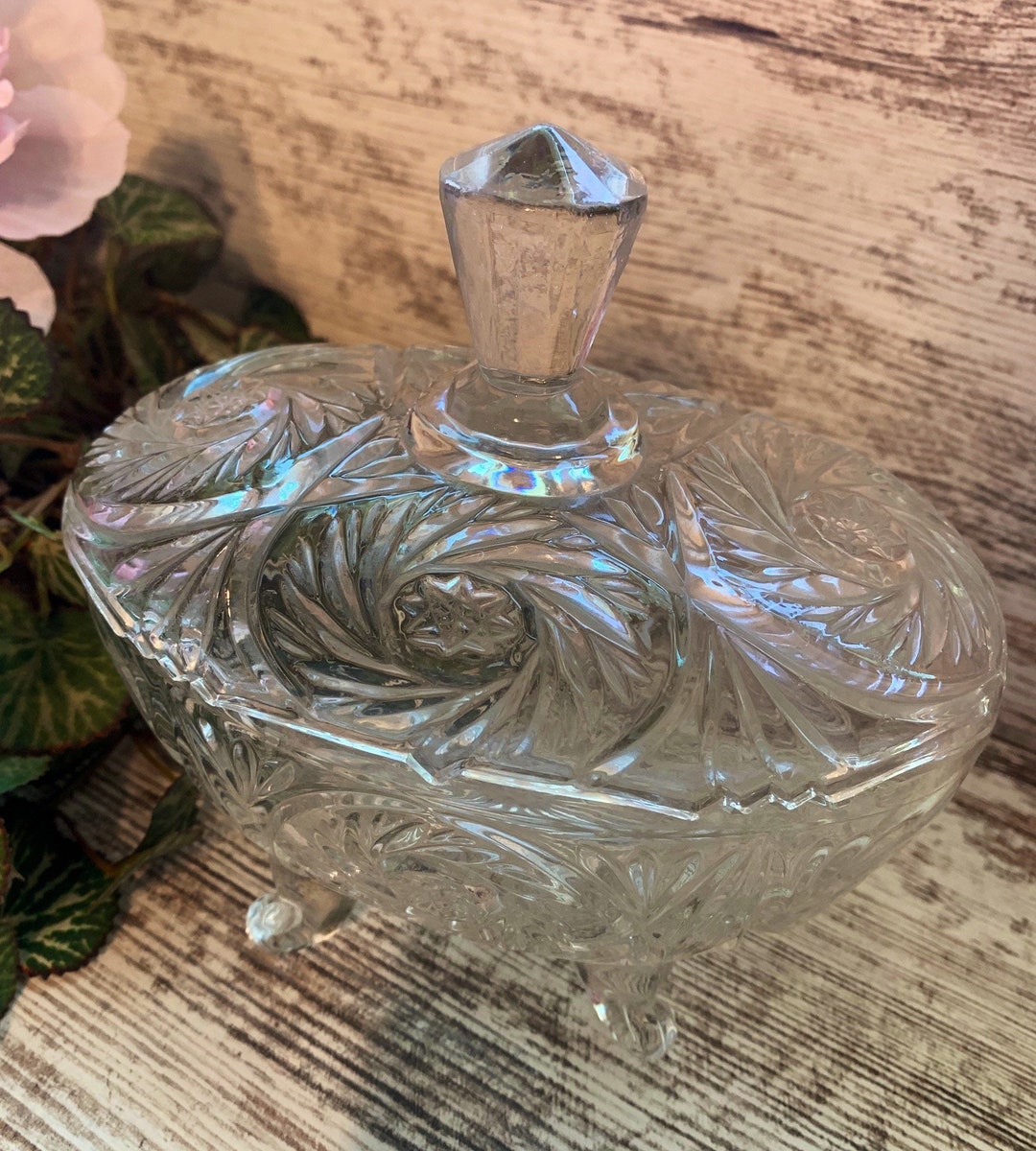 Vintage Beautiful Star of David Candy Dish With Lid, Footed Oval