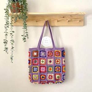 Lilac Granny Square Crochet Shoulder Bag: Vintage Boho Style