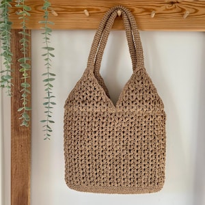 Handmade Crochet Paper Yarn Bag, Lined Summer Shoulder Bag with Sturdy Handles, Natural Boho Beach Tote, Crochet Raffia Tote Bag