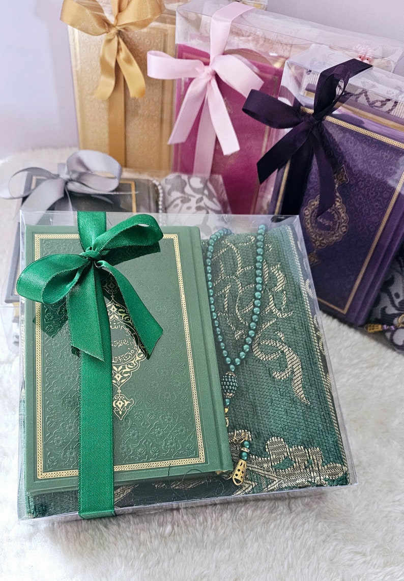 Customized Thick Prayer Quran Gift, Islamic Muslim Gift Umrah Hajj Ramadan Gift Custom Fathers Day Moms Present Personalized rug Quran set, Eid gift, ramadan gift, ramadan mubarak, eid mubarak, islamic gifts, muslim Sejadah, isimli seccade, Koran