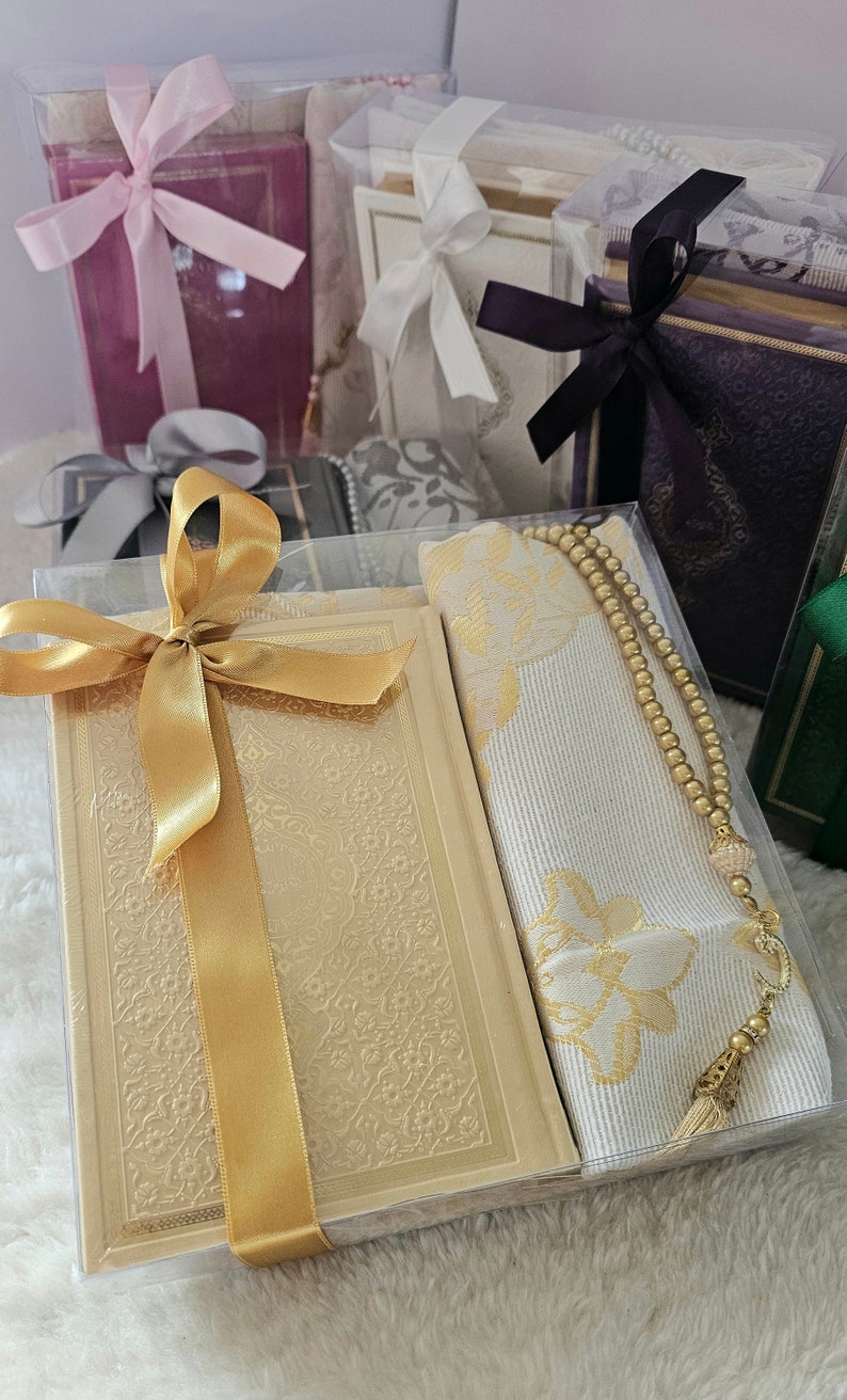 Customized Thick Prayer Quran Gift, Islamic Muslim Gift Umrah Hajj Ramadan Gift Custom Fathers Day Moms Present Personalized rug Quran set, Eid gift, ramadan gift, ramadan mubarak, eid mubarak, islamic gifts, muslim Sejadah, isimli seccade, Koran