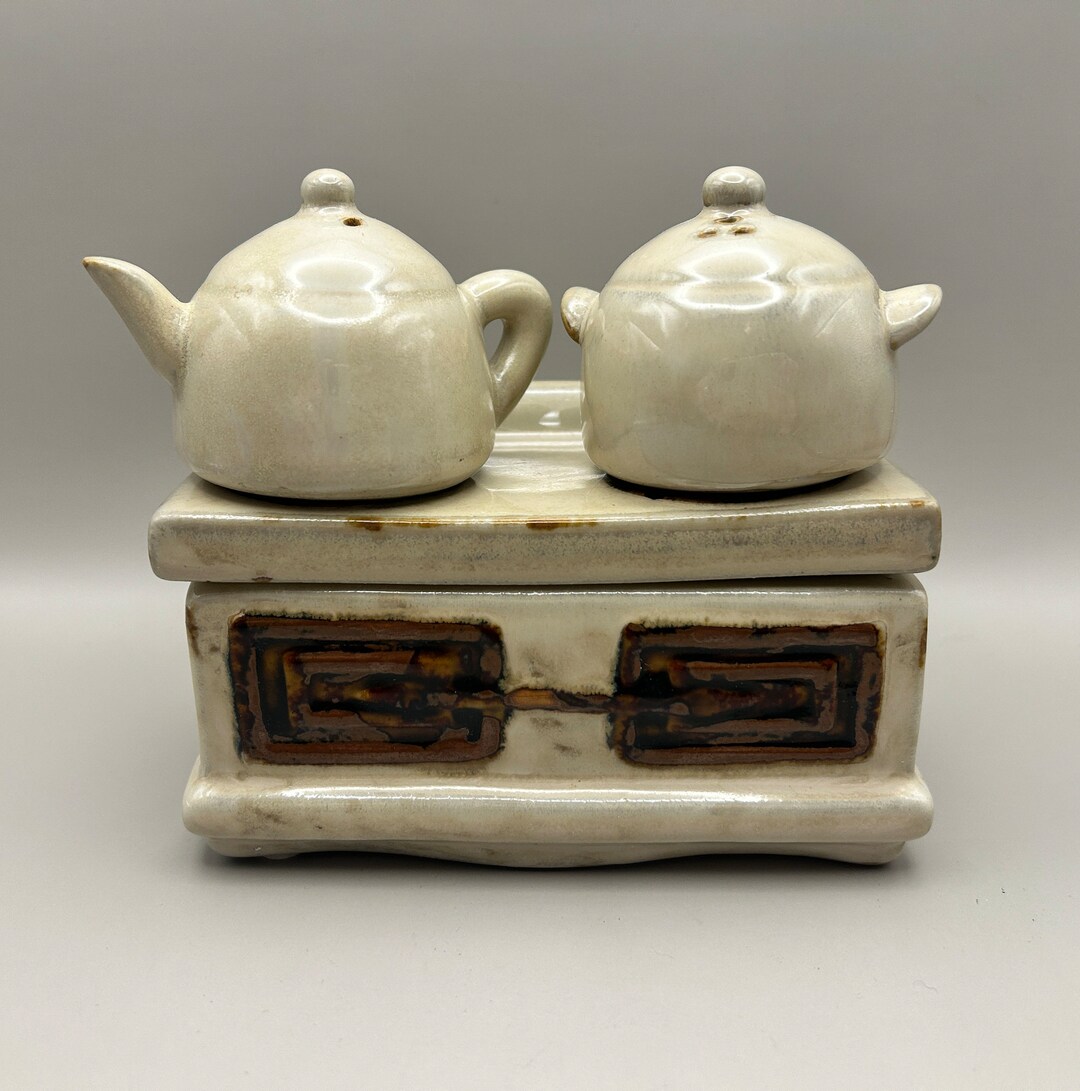 Sweet Salt and Pepper Set, Stoneware Stove With Pot and Teapot, Made by