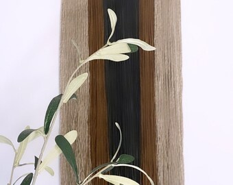 Medium yarn wall hanging | minimalist wall hanging | Tapestry
