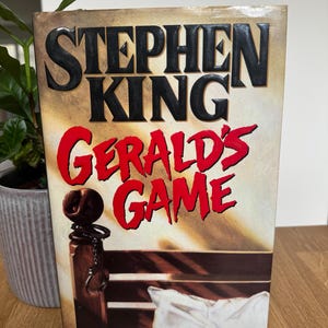 Stephen king Gerald’s Game — first edition hardcover
