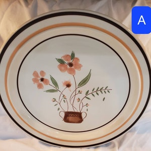 Vintage Countryside Stoneware