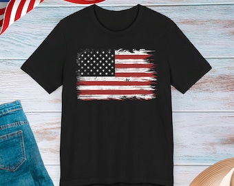 Distressed American Flag T-Shirt | Unisex Patriotic USA Tee, 4th of July Apparel