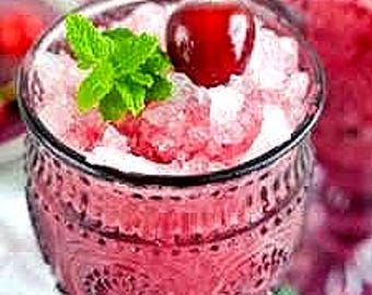 Holly Berry Wine Slushie Cocktail Drink Mixer - Fun Wine Themed Gifts- Perfect booze stocking stuffers or white elephant gift. Yields 6-8!