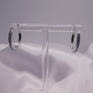 Weißgold CZ Kristall Creolen, schlanke CZ Kristall Creolen, Party Ohrringe, funkelnde Glam Creolen, perfektes Geschenk