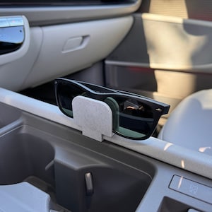 Hyundai Ioniq 6 Glasses Holder