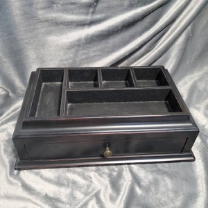 Bombay Jewelry Stand