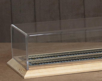 67cm Double Track OO Gauge Train Display Case – Handmade Solid Oak Base, Acrylic Top