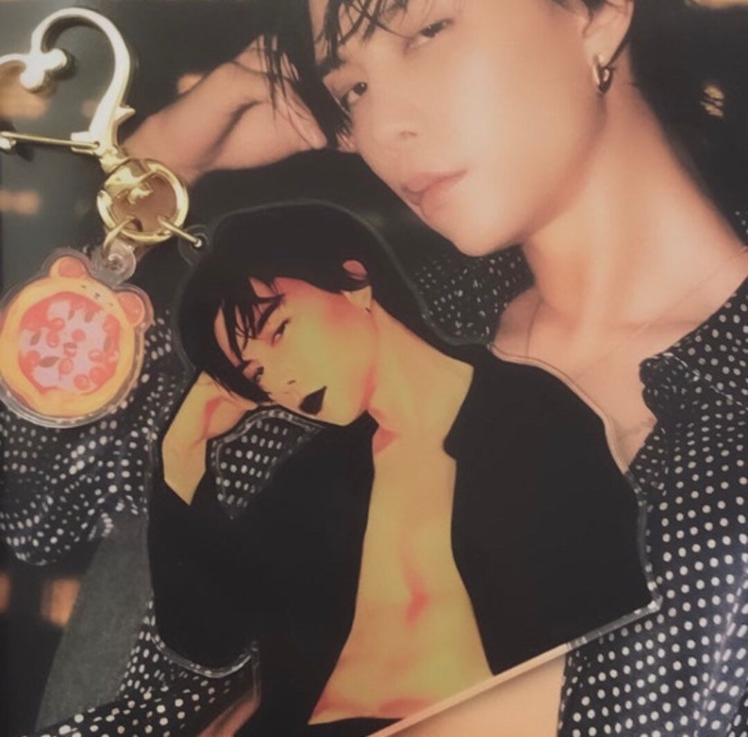 Johnny NCT127 Keychain B GRADES - Etsy