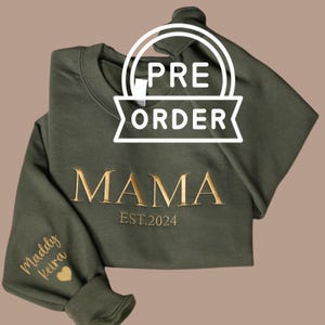Personalized Mama Sweatshirt with Kid Names on Sleeve, Mothers Day Gift, Birthday Gift for Mom, New Mom Gift, Minimalist Cool Mom Sweater